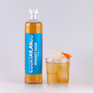 Cocktailando.de | Bottled Cocktails online bestellen. Whiskey Sour  Cocktail in 500ml Glasflasche. Zum Direktverzehr. Auf Eis gießen und genießen. Gleich online bestellen.
